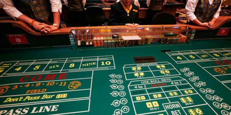55 Percent of Macau Casino Workers Want Out of VIP Rooms