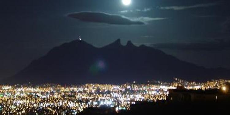 Cops and Army Close Mexican Casino But Avoid Warring Cartels – Part 1