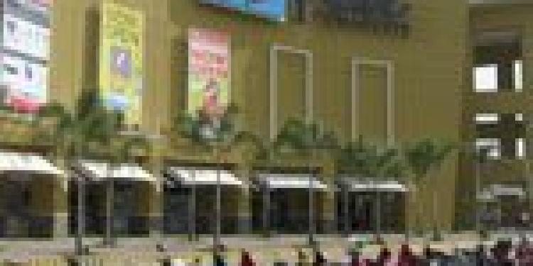 Robinsons Retail Drops on Debut thanks to Typhoon Damage