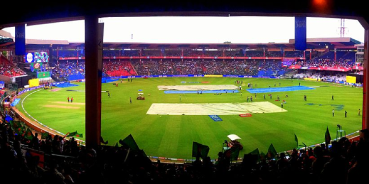 IPL Betting Frenzy As RC Bangalore Take On The Super Kings