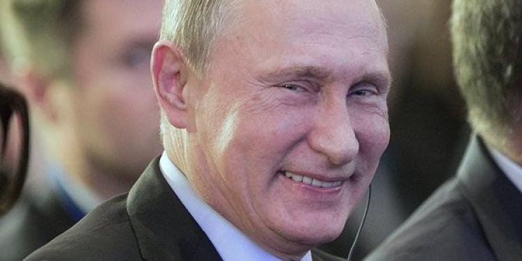 Bet on Russian Politics: Who Will Run for Presidency?