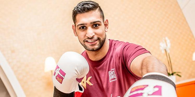 Amir Khan vs Samuel Vargas Betting Odds: Birmingham, Sept 08