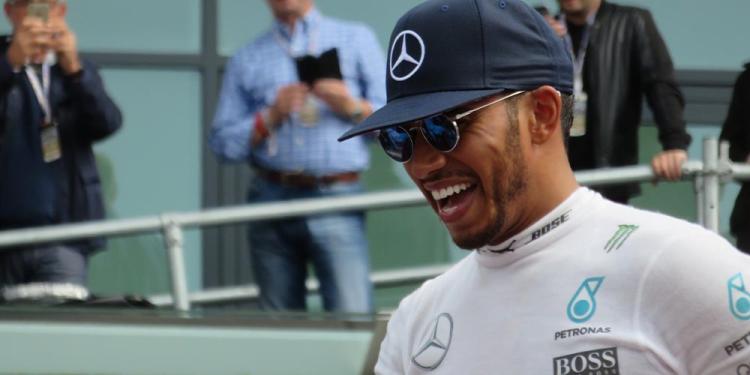 Bookmakers Offer Intriguing Betting Odds on Lewis Hamilton to Receive a Knighthood in 2020
