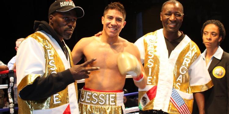 Mikey Garcia vs Jessie Vargas Betting Predictions, Odds, and Analysis