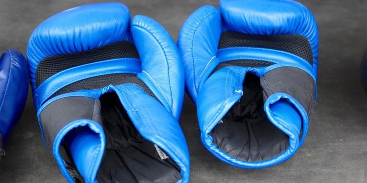 Bet on James Arthur vs Wedgeman Simon Celebrity Boxing Matchup