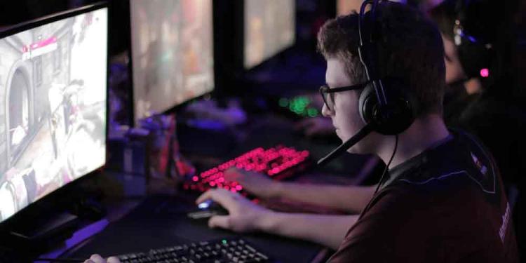 ZywOo and s1mple Favored by Best CSGO Player Odds