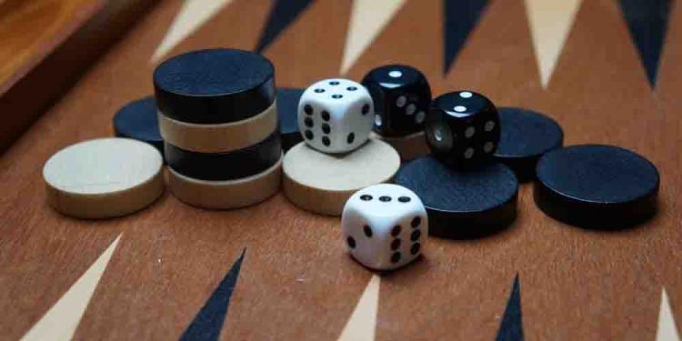 Where To Play Backgammon For Real Money in 2020?