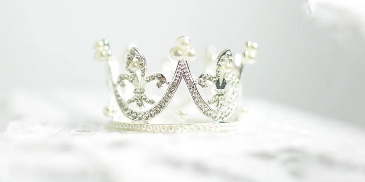 Hold Your Hats! – The Crown Next Season Predictions Are Out