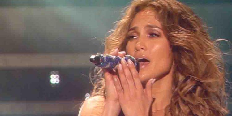 Fans on Alert: Is Jennifer Lopez Single Again?
