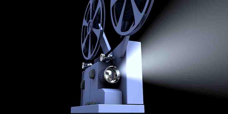 2021 DAG Best First Feature Odds Favor Regina King To Win The Award