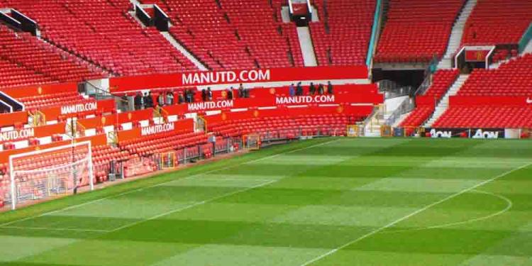 2021 European League Passion with Manchester United and Roma Match