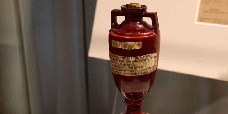 England Bet On The Ashes As Prime Fan Focus Now