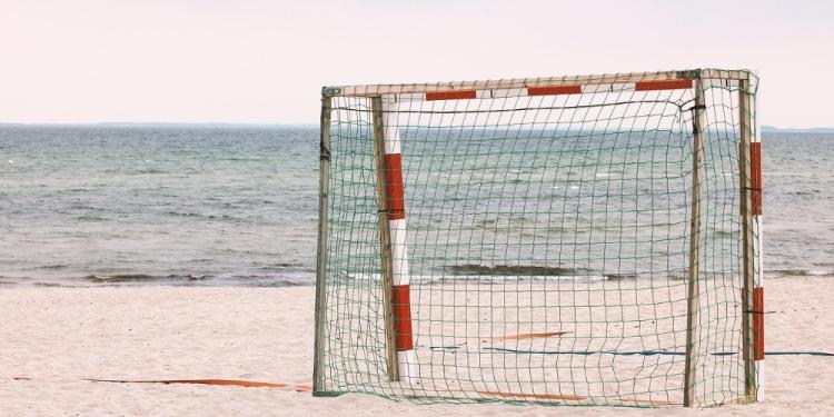 Football on The Beach: Famous Tournaments, Teams and Players