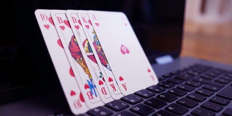 Online Poker Evolution in the 21st Century