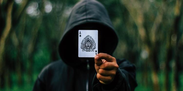 Poker Skills That Improve Your Life in 2022