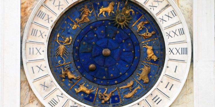 Gambling Horoscope for December 2021