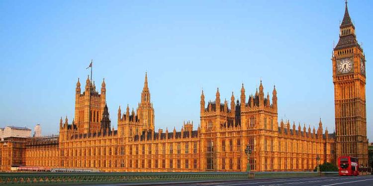 UK Gambling Law Review Becomes Latest Westminster Football