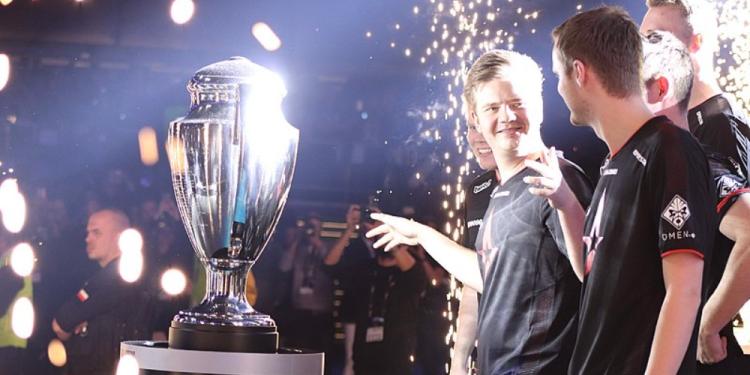 IEM Katowice 2022 Betting Odds on Top 5 Favorites to Win the Trophy