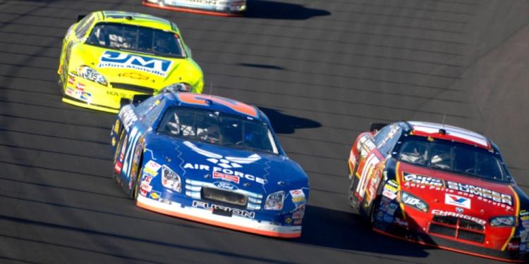 Best NASCAR Cars Ever Made – The Top 7 Cars In History