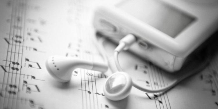 Iconic Songs About Gambling – The Best For Playing Online