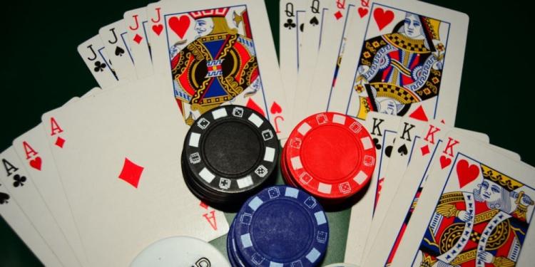 How To Bluff Better In Poker – Top List Of Methods And Ideas