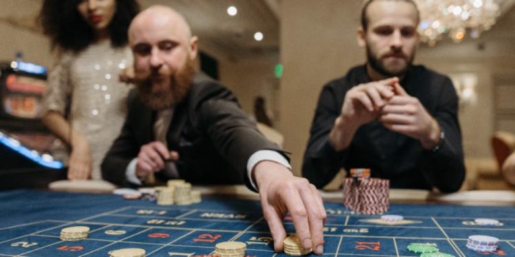 This is How to Improve Your Gambling Habits