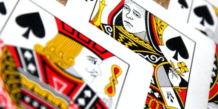 Twister Poker Explained – Alternative Poker Format