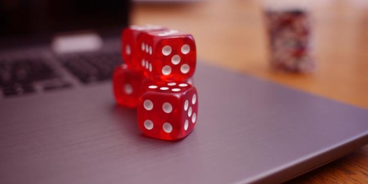 Top Reasons Why Online Casinos Can Ban Players