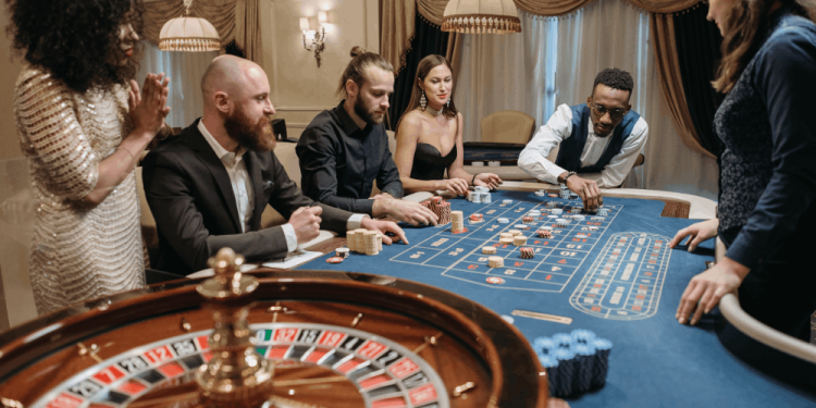 Celebrities With Roulette Stories – Fame And The Casinos Together