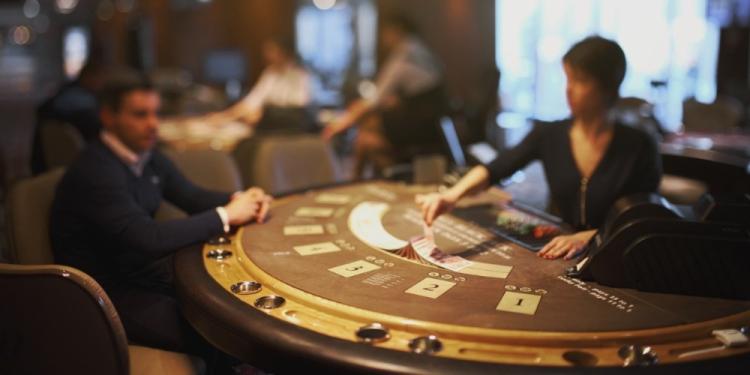 Best Seats At A Blackjack Table: How Can They Affect Your Winning Chances?