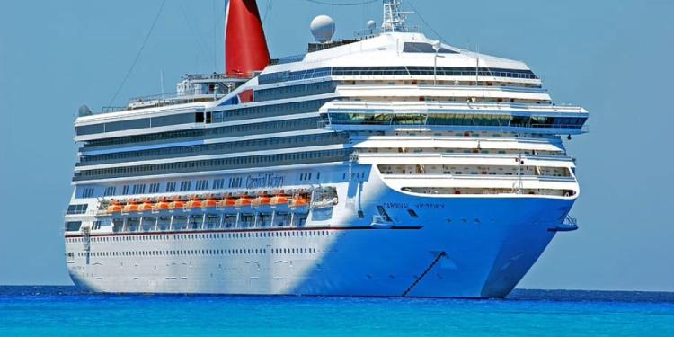 Famous Cruise Lines With Casinos – Gambling On The Open Seas