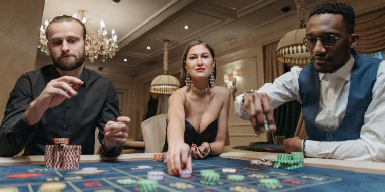 How Casinos Promote a Safe Environment: Ensuring Player Security and Well-being