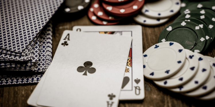 What Is The Secret To Winning In Poker – Become A Professional