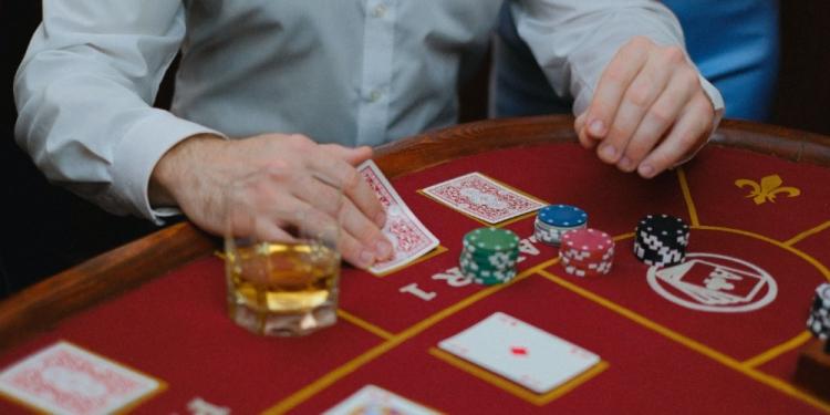 Top Tips To Play And Win At High Roller Casinos