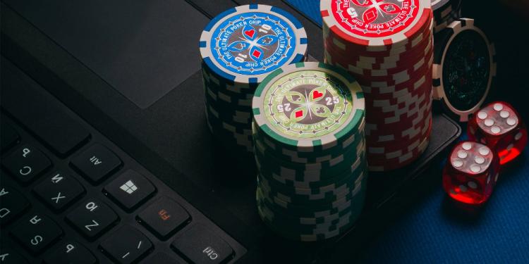 Using Expected Value To Win At The Online Casino