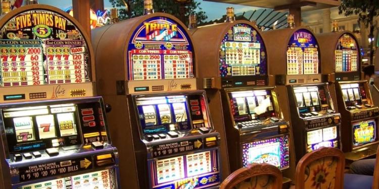 Best Reasons You Should Only Play Max Bets on Slots