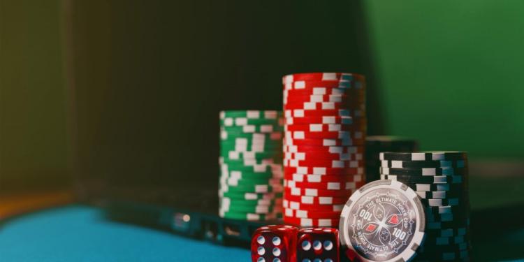 Learn The Signs When To Stop Playing Online Casino Games