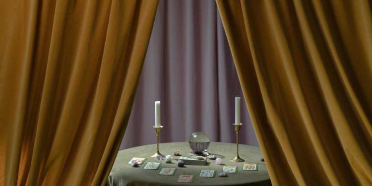 Gambling Tarot Reading for October 2025 – 3 Piles With 3 Cards