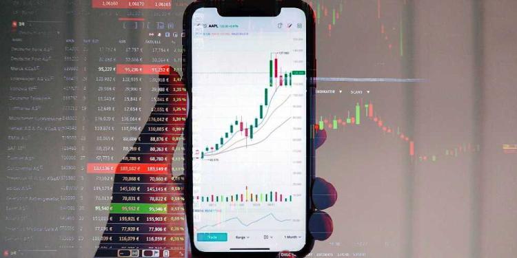 Day Trading vs Gambling: Similarities, The Difference, And More!