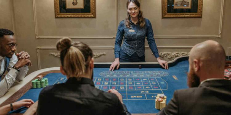 Does Your Seating Position in Casino Table Games Matter?