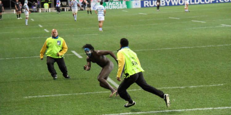 Americans vs British Streakers in the Field in Conservative America