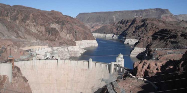The Hoover Dam Is In Trouble, And Lake Mead Is On All-time Low